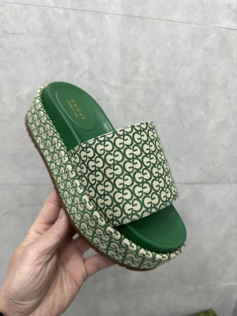 Gxccx Slippers Flexible 164184