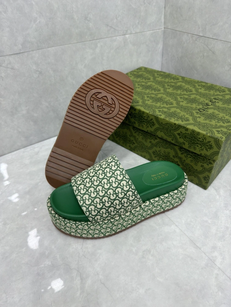 Gxccx Slippers Flexible 164184