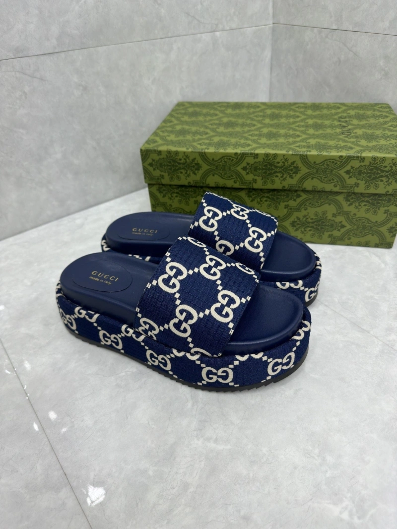 Gxccx Slippers Timeless 164161