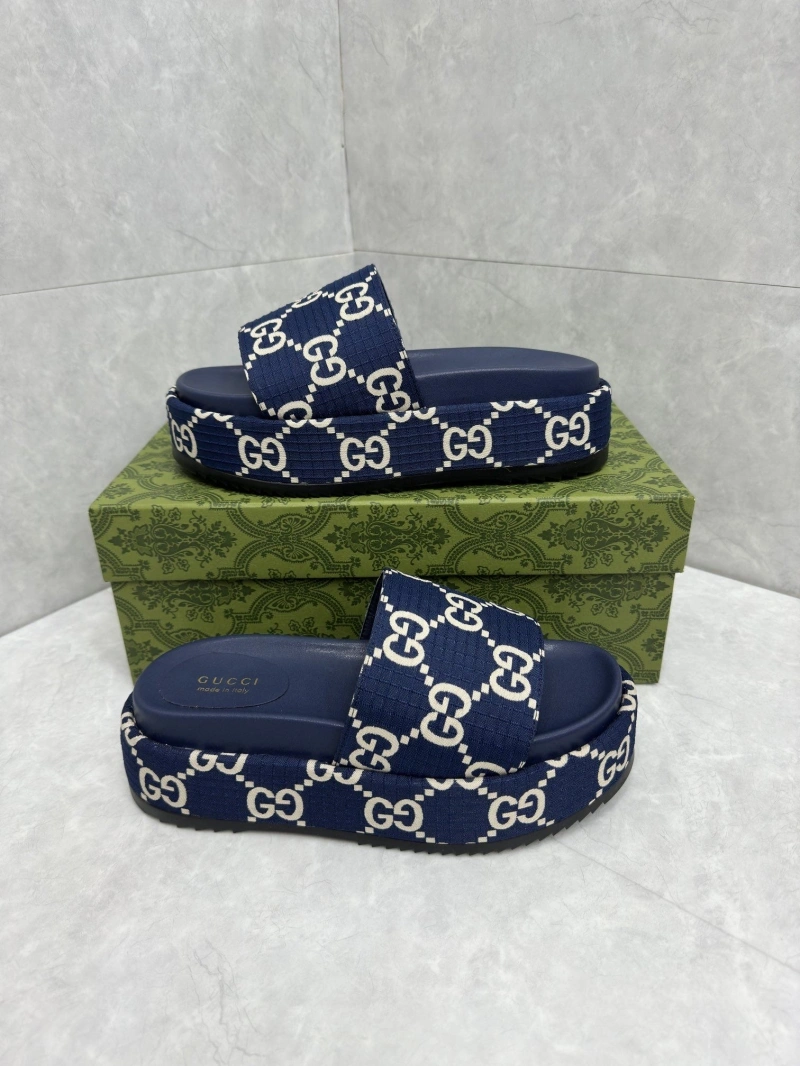Gxccx Slippers Timeless 164161