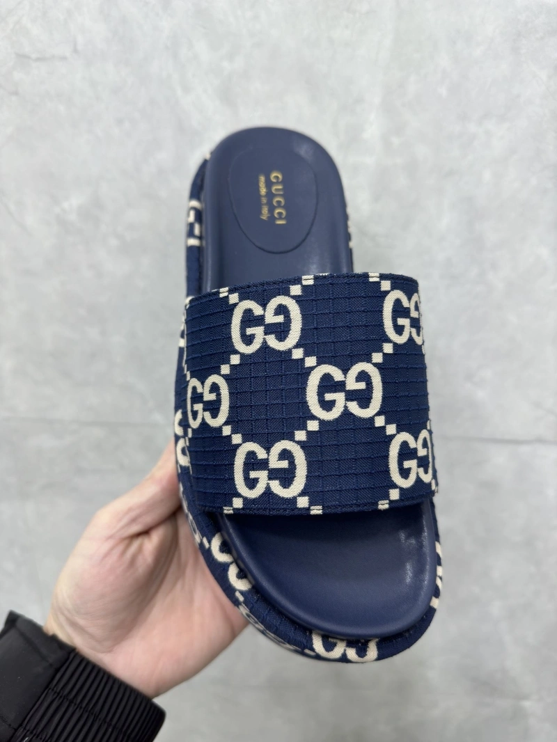Gxccx Slippers Timeless 164161