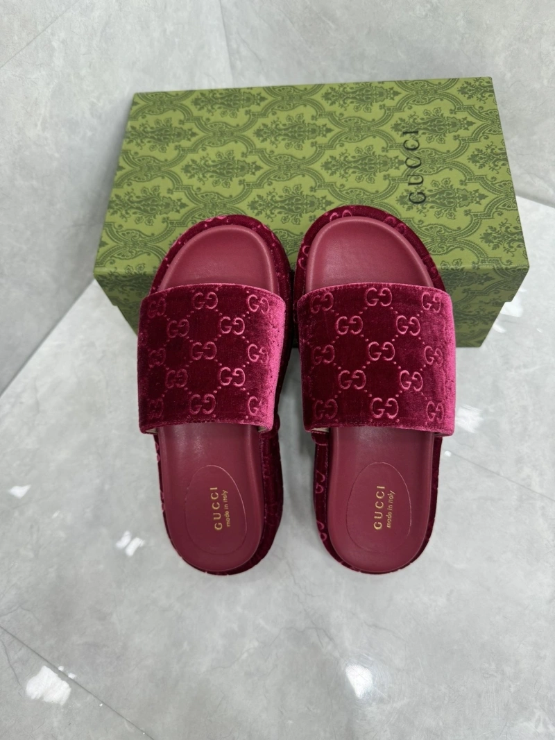Gxccx Slippers Resilient 164159