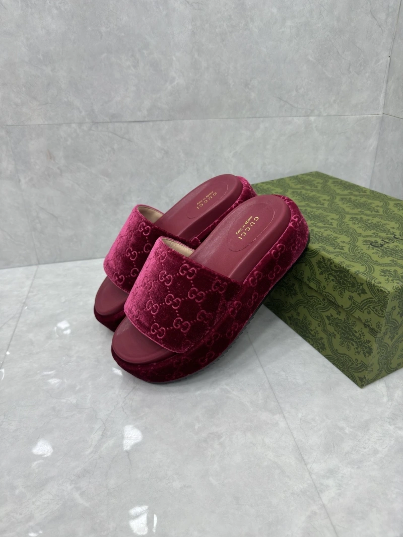 Gxccx Slippers Resilient 164159