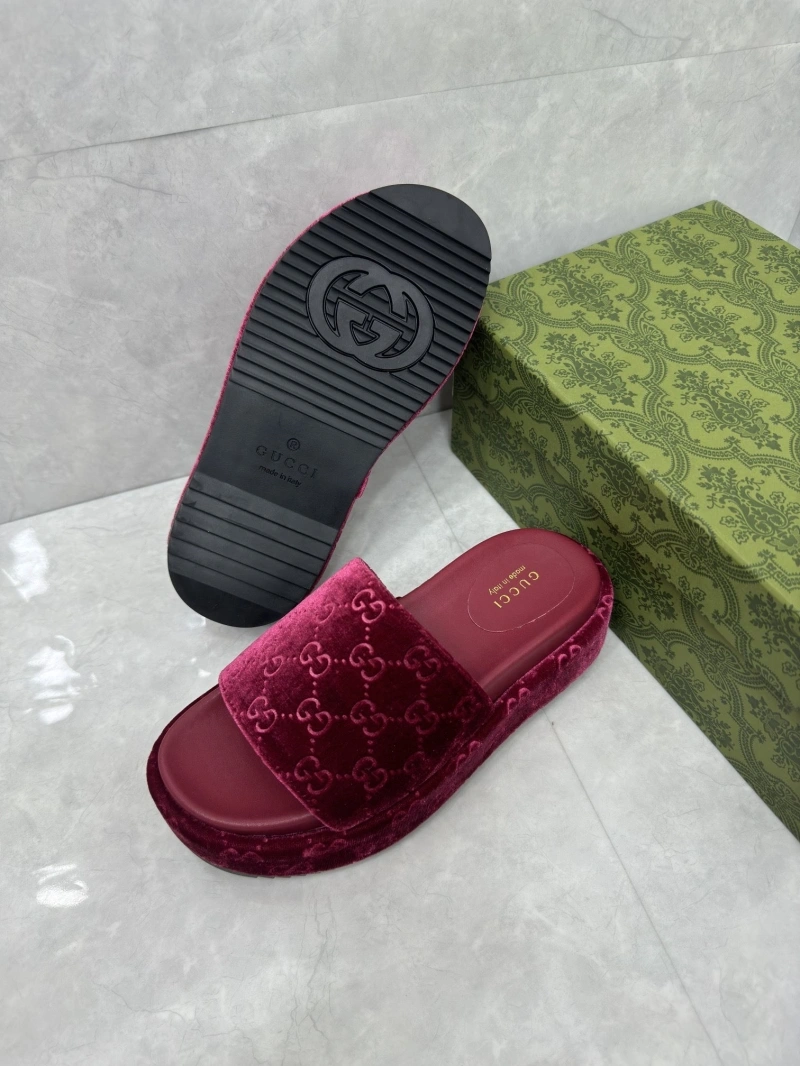 Gxccx Slippers Resilient 164159