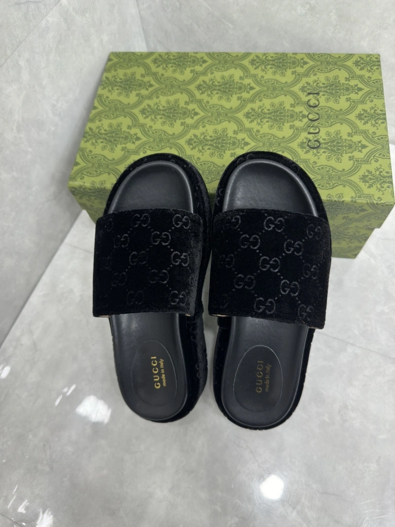 Gxccx Slippers Sleek 164158