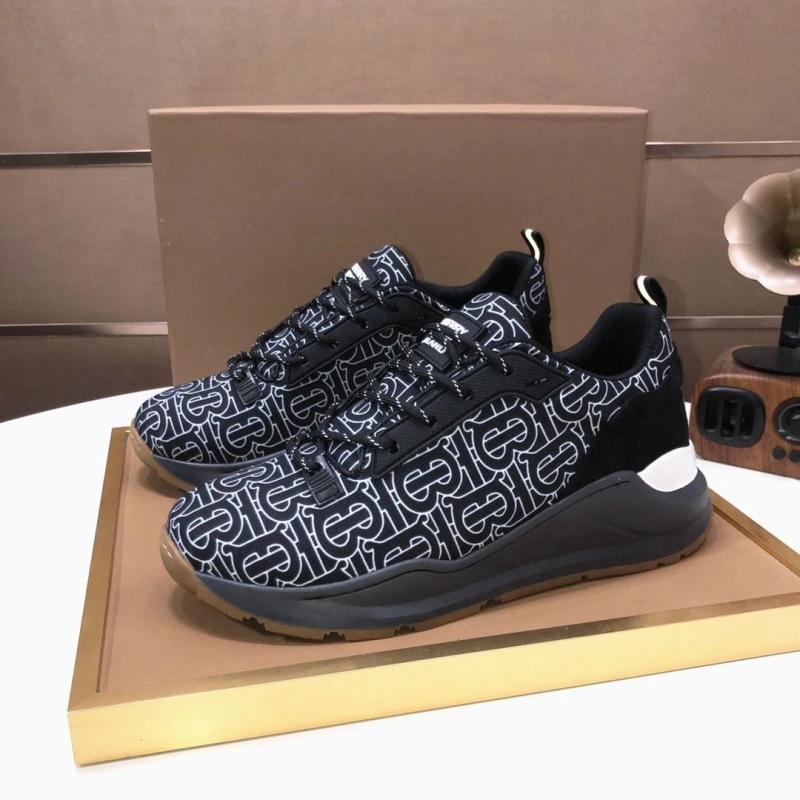 HighQuality Bxrbxrry Sneakers 115394
