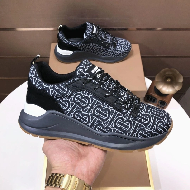 HighQuality Bxrbxrry Sneakers 115394