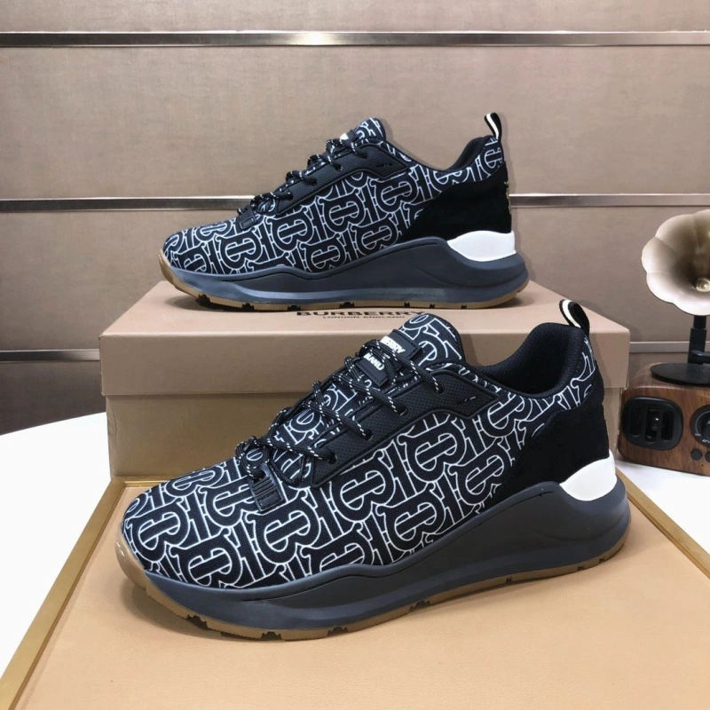 HighQuality Bxrbxrry Sneakers 115394