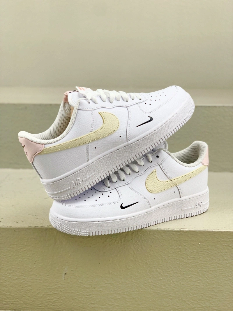 Modern Nxkx Sneakers 199684