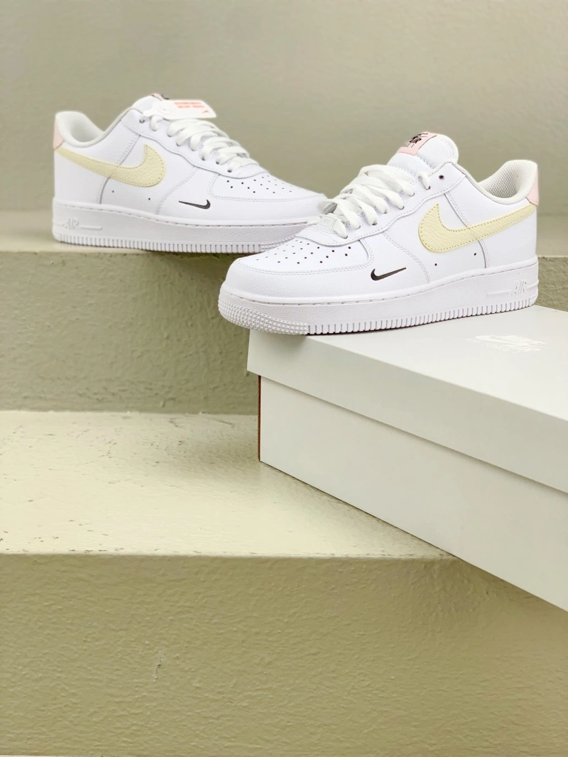 Modern Nxkx Sneakers 199684