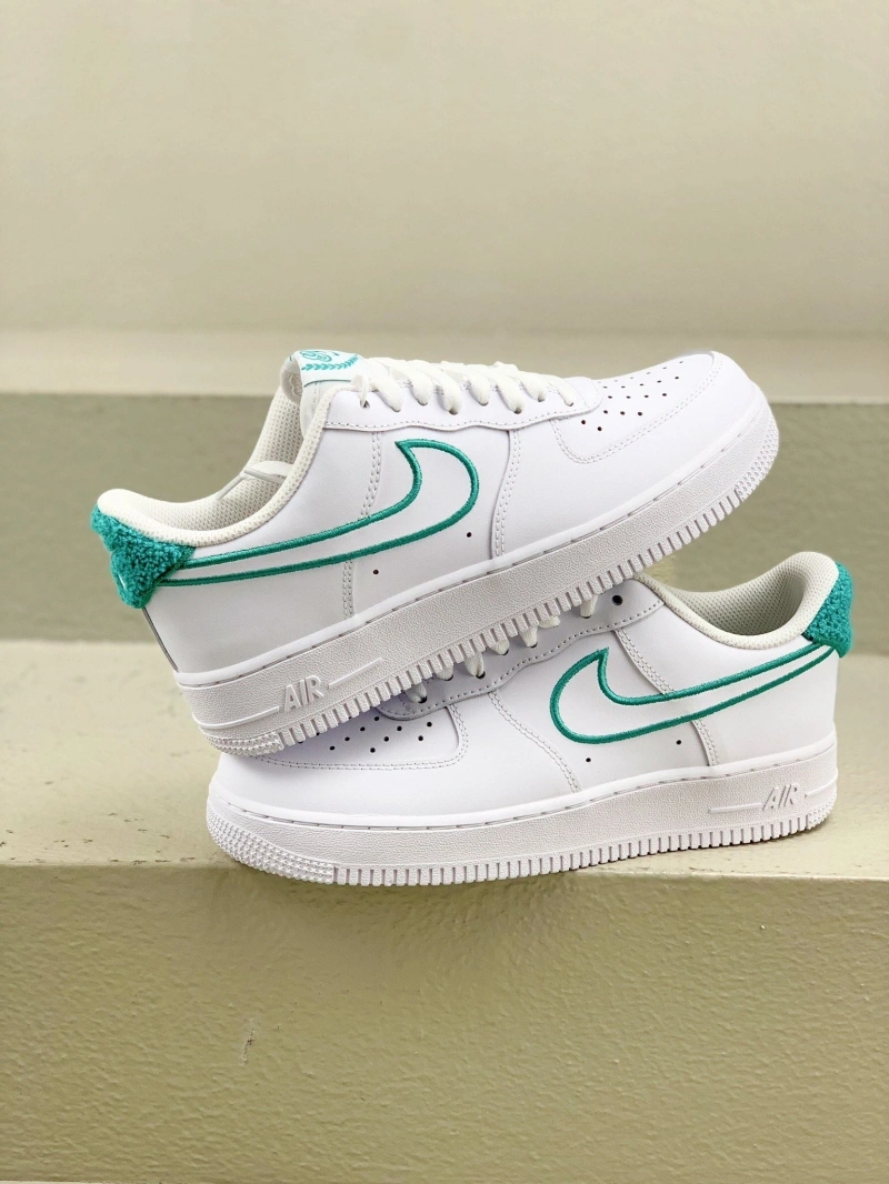 Refined Nxkx Sneakers 199682
