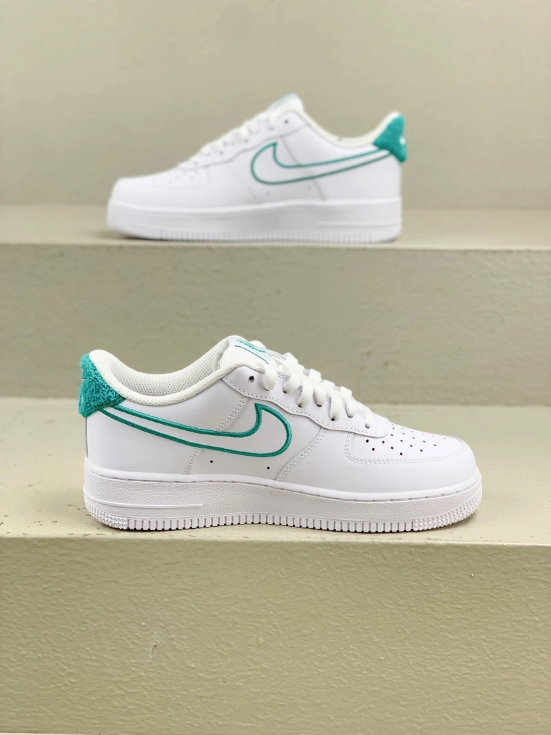 Refined Nxkx Sneakers 199682