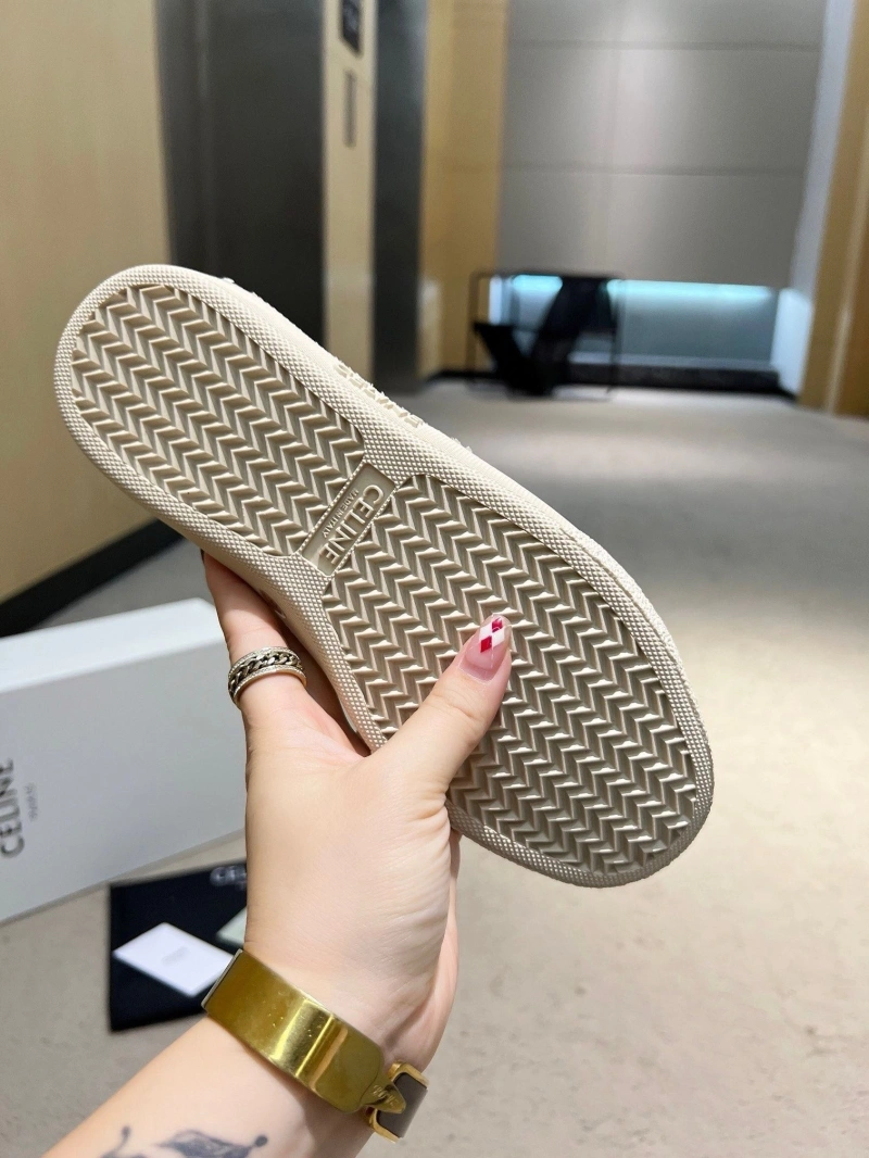 Minimalist Cxlxne Casual Shoes 116773