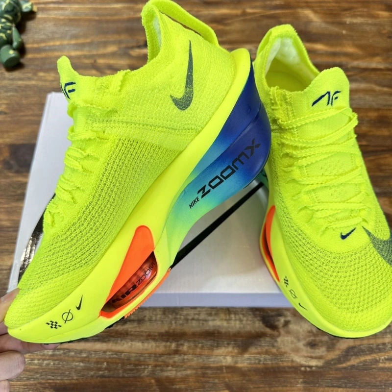 Bright Nxkx Sneakers 199662