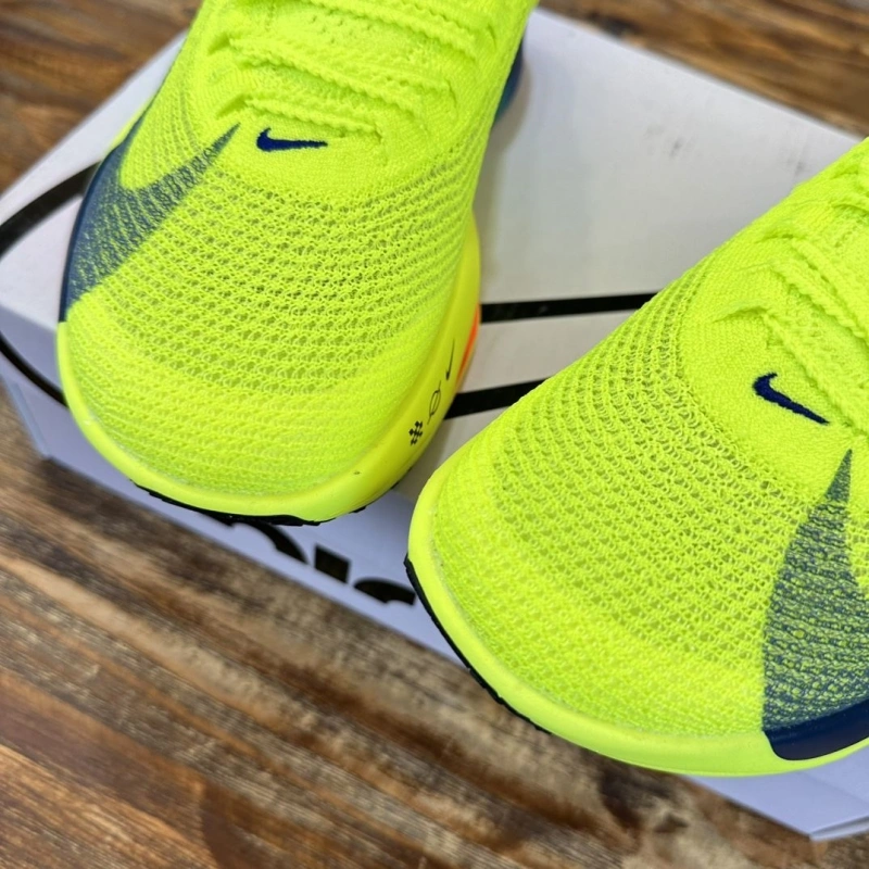 Bright Nxkx Sneakers 199662