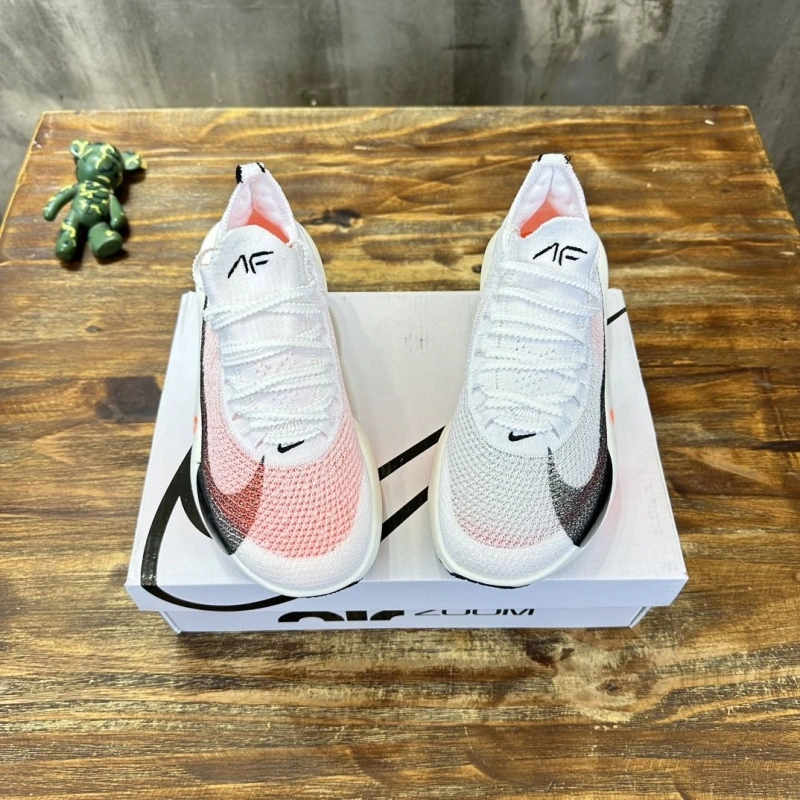 Functional Nxkx Sneakers 199663