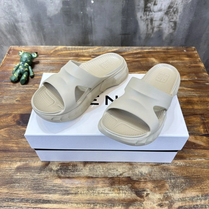 GoAnywhere Gxvxnchy Slippers 154372