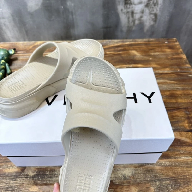 GoAnywhere Gxvxnchy Slippers 154372