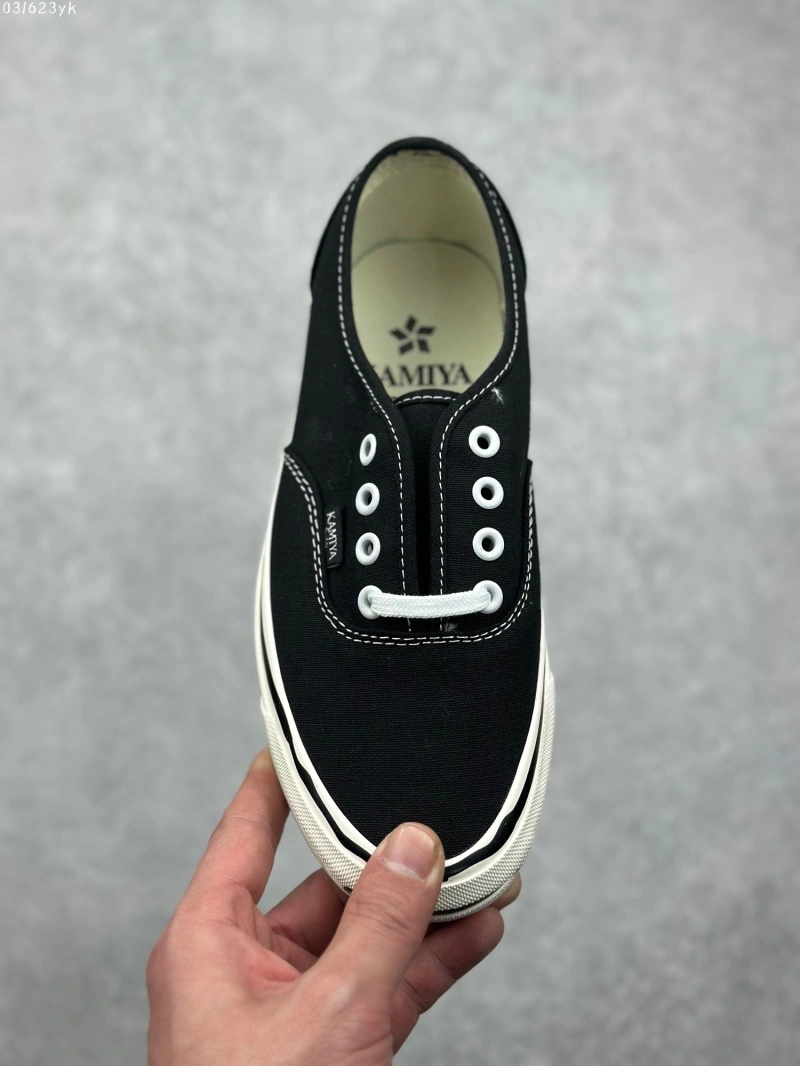 Sleek Othxr Sneakers 216140