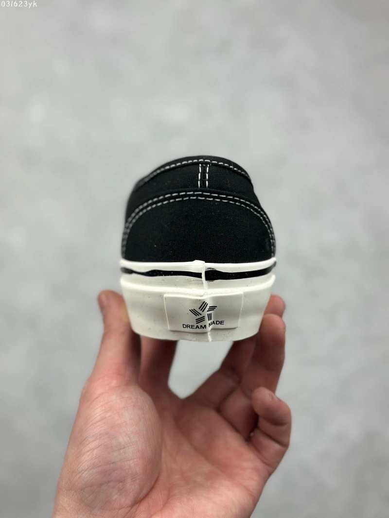 Sleek Othxr Sneakers 216140