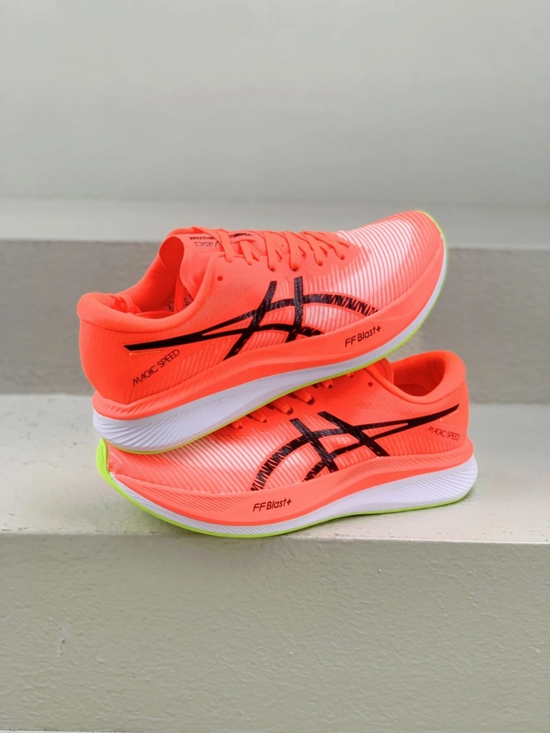 WellDesigned Brxnxllo Cxcxnelli Sneakers 114100