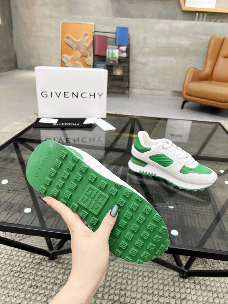 Gxvxnchy Sneakers Trendy 154168