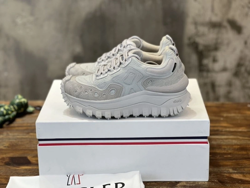 Mxnclxr Sneakers Vibrant 197660