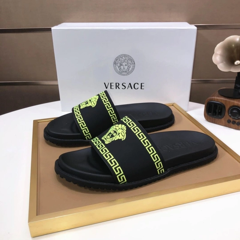Sleek Gxvxnchy Slippers 154354