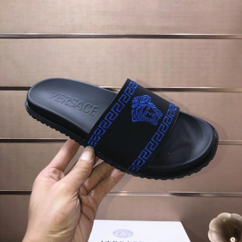 Gxvxnchy Slippers Classic 154357