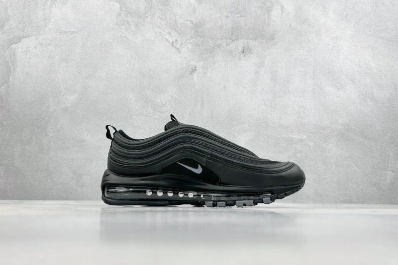 Sleek Nxkx Sneakers 199655