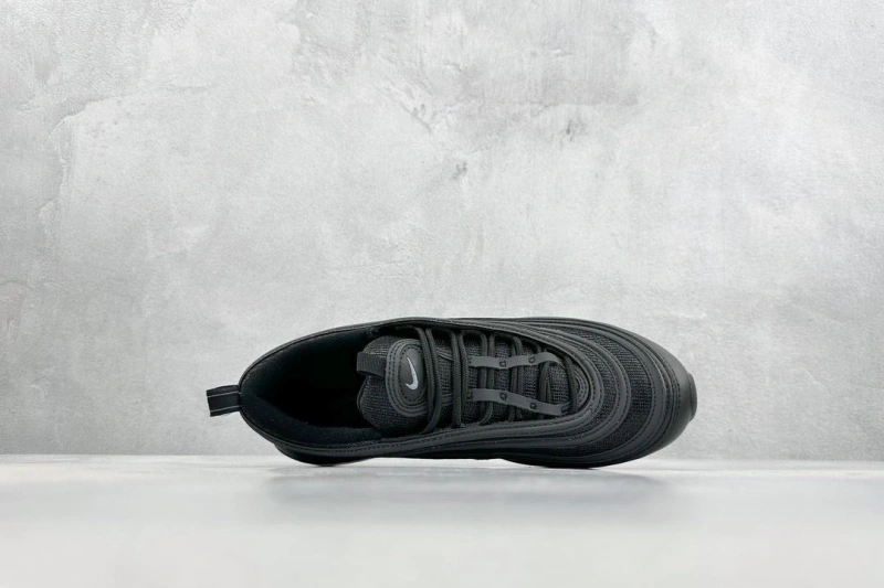 Sleek Nxkx Sneakers 199655