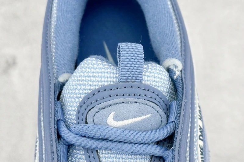 HighQuality Nxkx Sneakers 199657
