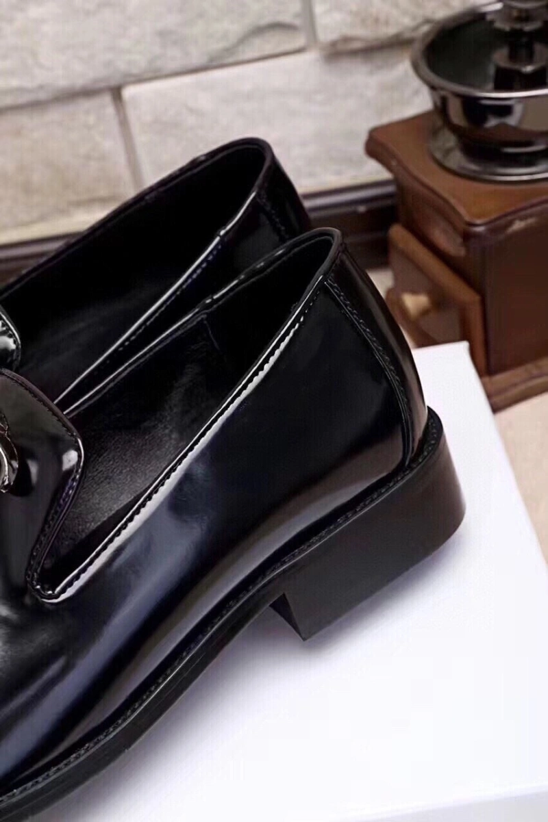 Gxvxnchy Leather Shoes UrbanStyle 154434