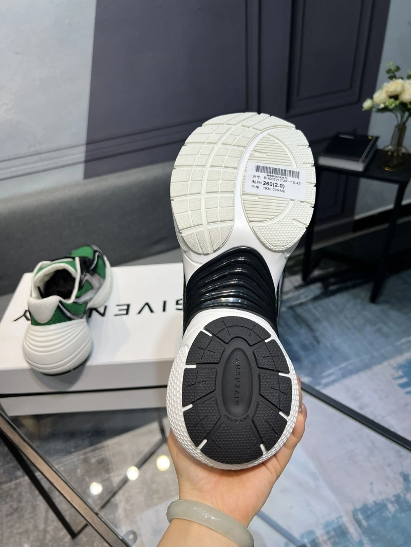 Gxvxnchy Sneakers ModernLook 154166