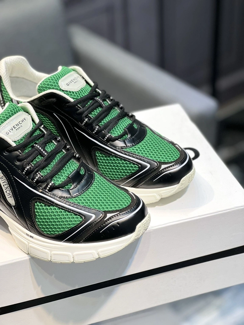 Gxvxnchy Sneakers ModernLook 154166