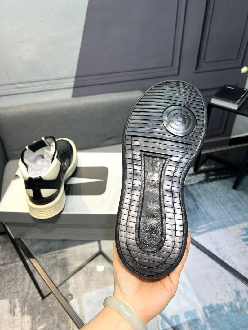 Gxvxnchy Sneakers Cozy 154156