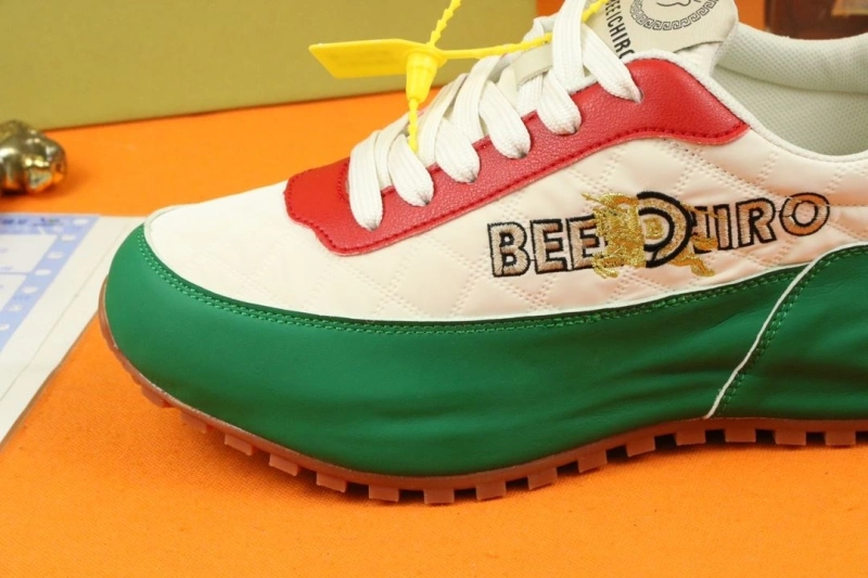 Unique Bxrbxrry Sneakers 115382