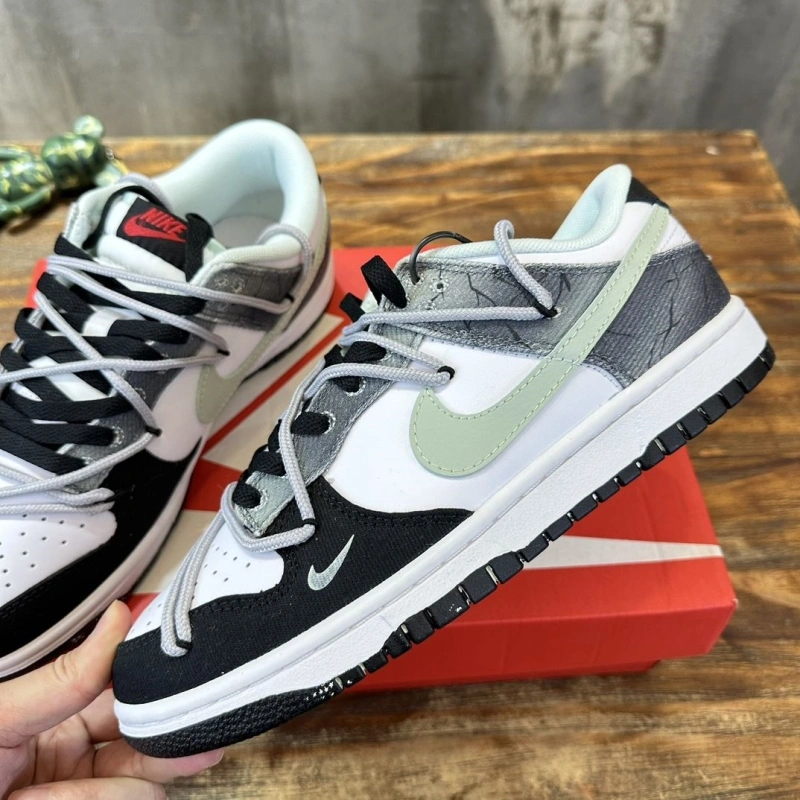 Trendsetting Nxkx Sneakers 199640