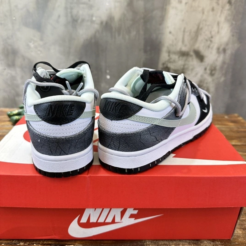 Trendsetting Nxkx Sneakers 199640