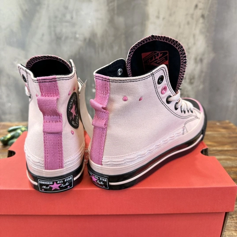 Gxvxnchy Sneakers Bold 154153