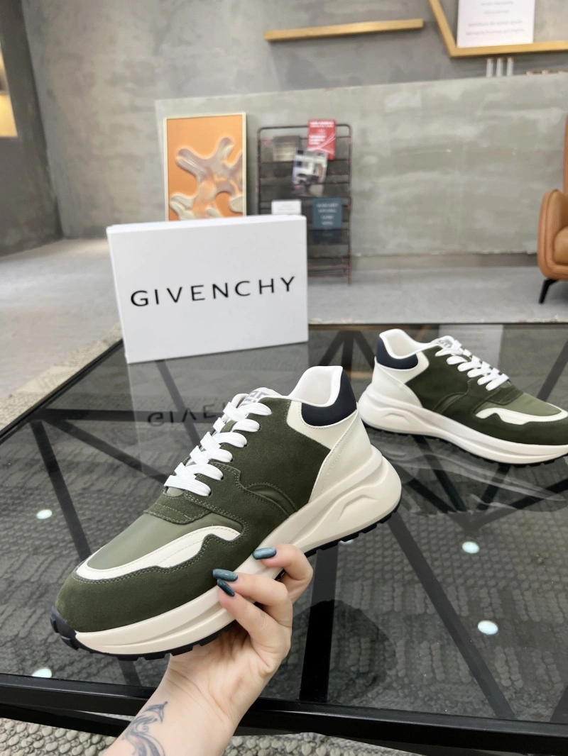 Durable Gxvxnchy Sneakers 154147
