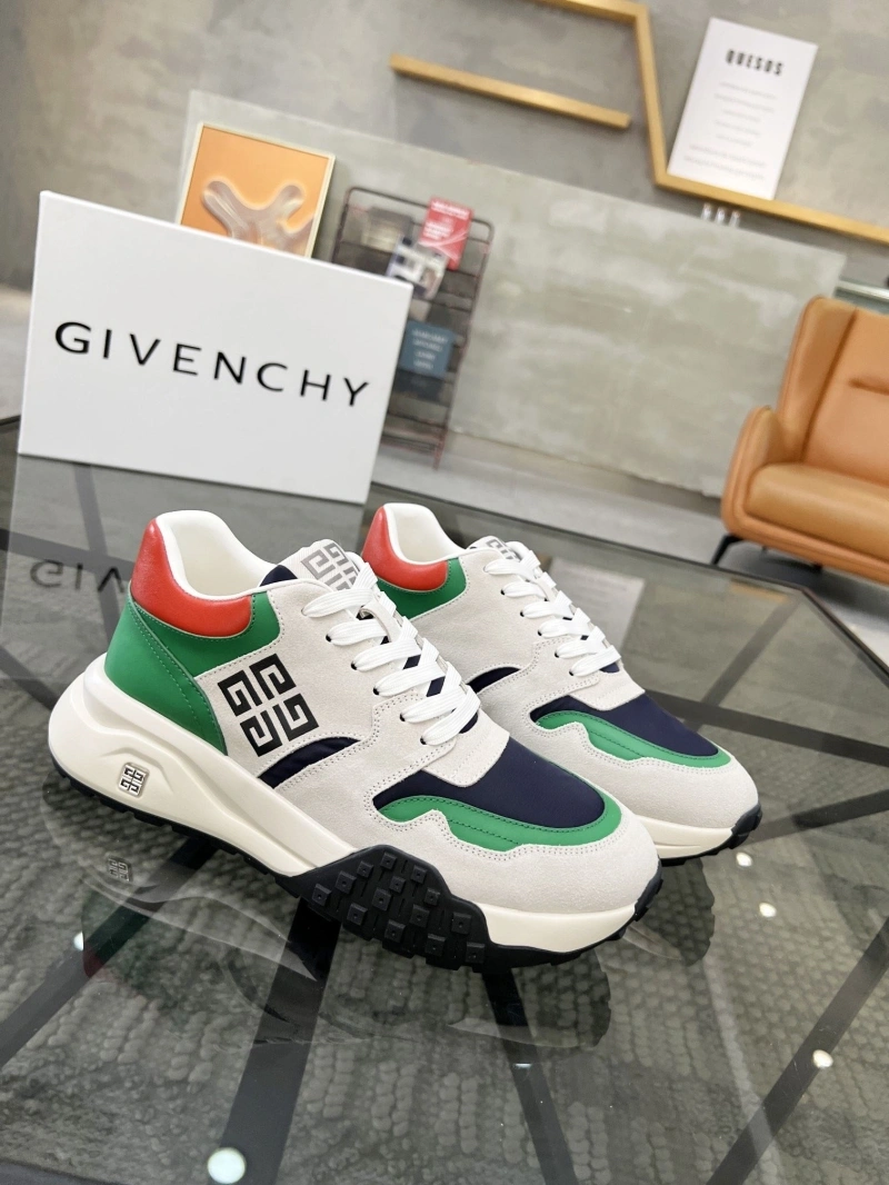 Classic Gxvxnchy Sneakers 154146