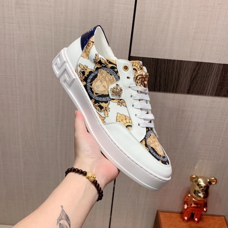 Efficient Gxvxnchy Sneakers 154142