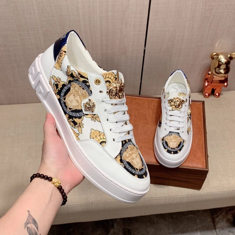Efficient Gxvxnchy Sneakers 154142