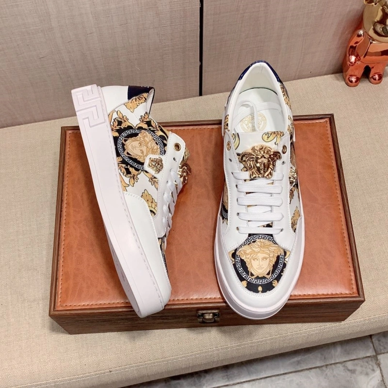 Efficient Gxvxnchy Sneakers 154142