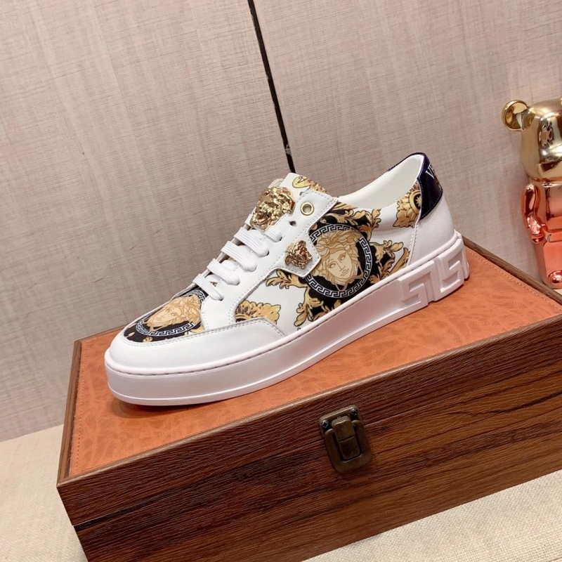 Efficient Gxvxnchy Sneakers 154142