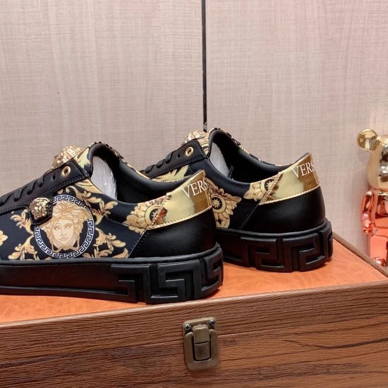 Timeless Gxvxnchy Sneakers 154143