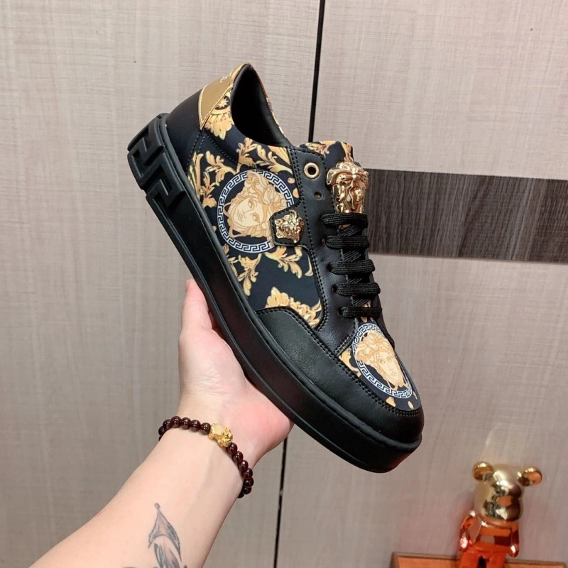 Timeless Gxvxnchy Sneakers 154143