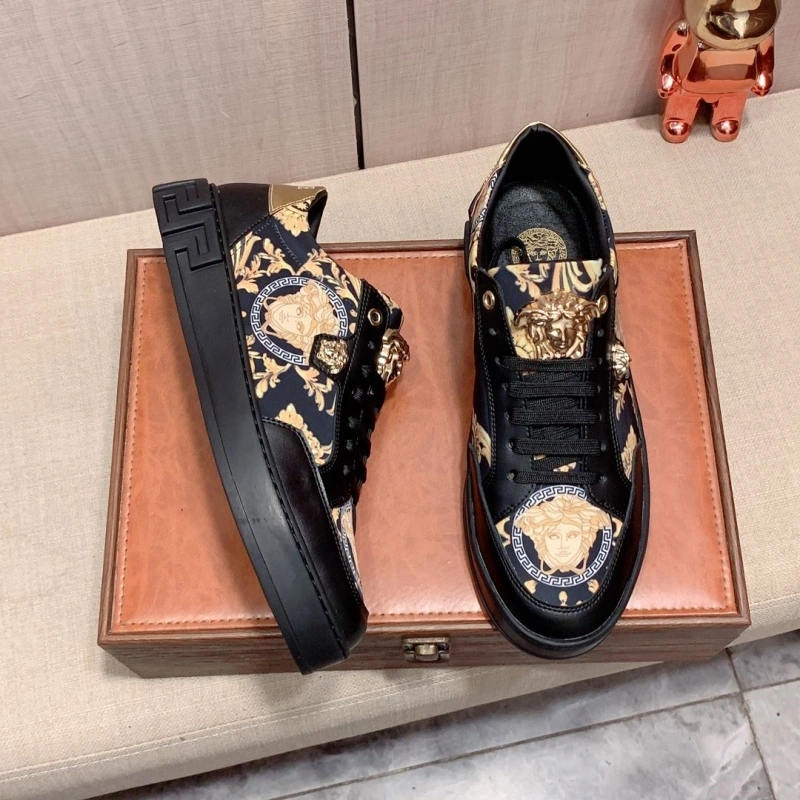 Timeless Gxvxnchy Sneakers 154143