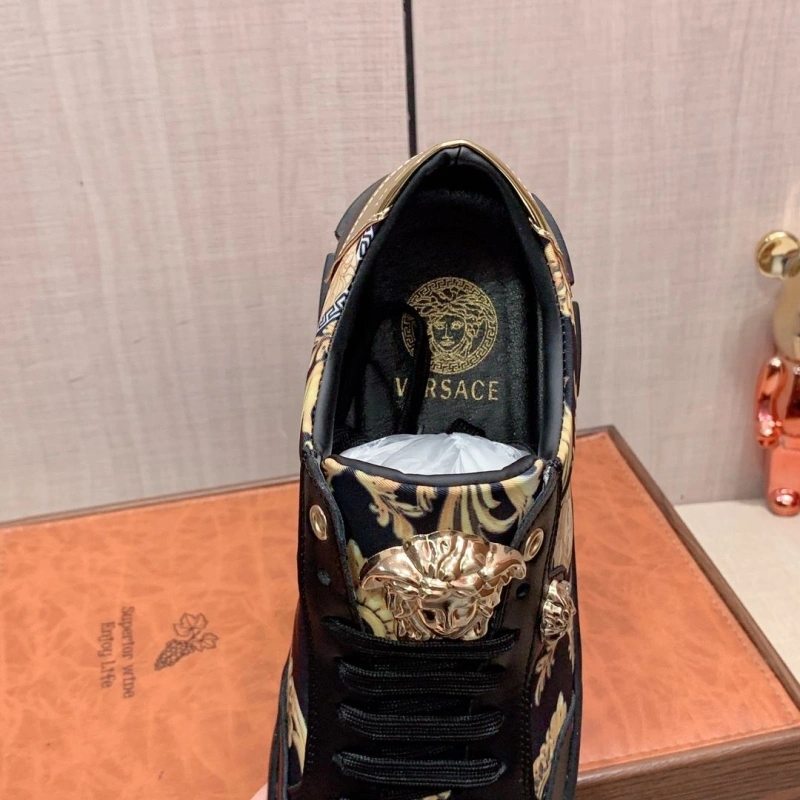 Timeless Gxvxnchy Sneakers 154143